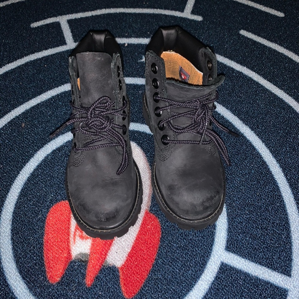9c black timberlands